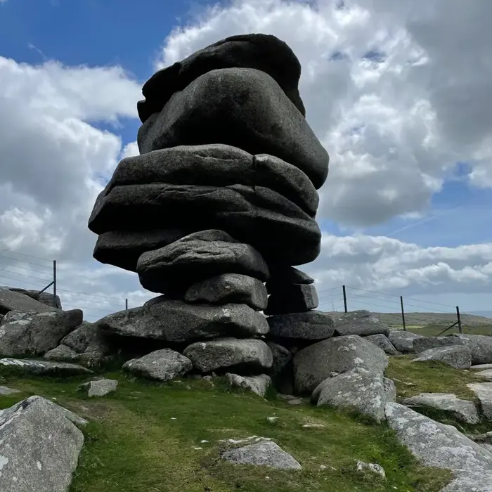 Cheesewring_granite_stones_weatherig