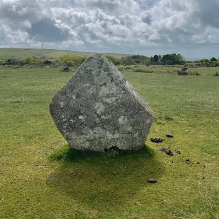 Standing_stone_circle_healing