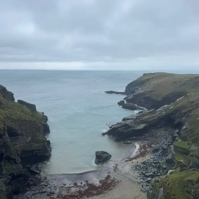 Low_tide_tintagel_merlin_arthur