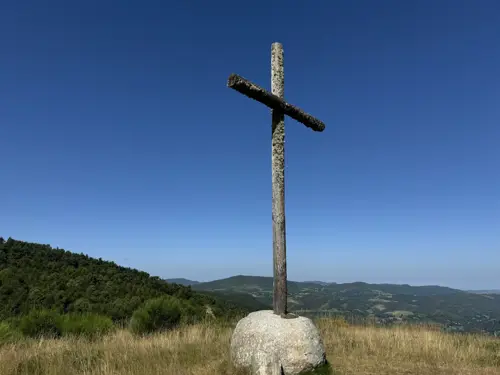 Hill with cross O Cebreiro