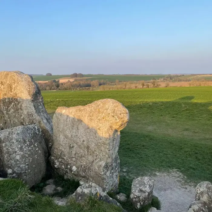 Stone_Grave_Long_barrow